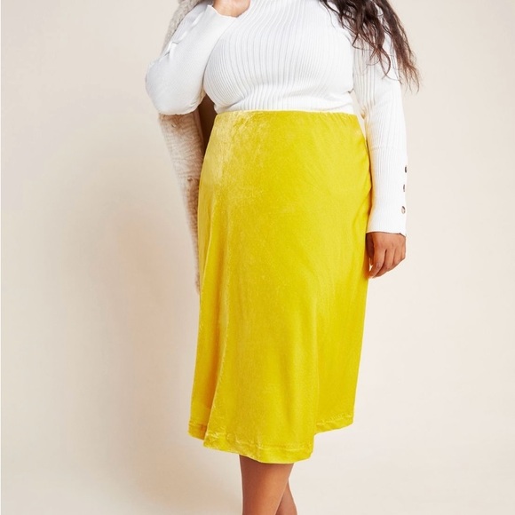 Maeve Velvet Midi Skirt
Dark Yellow, Elastic Waist - Picture 3 of 5